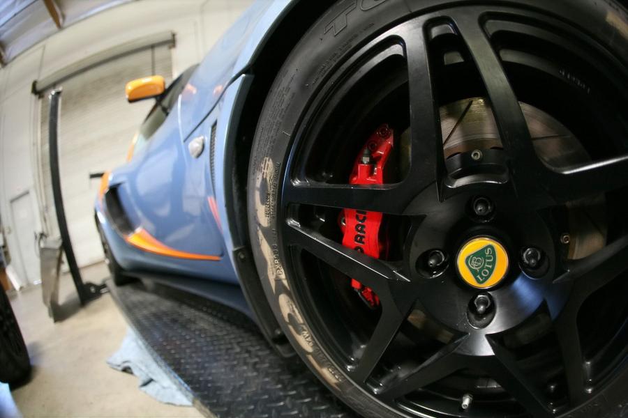  Lotus Exige by Sector111 2009 года  (фото 2 из 10)